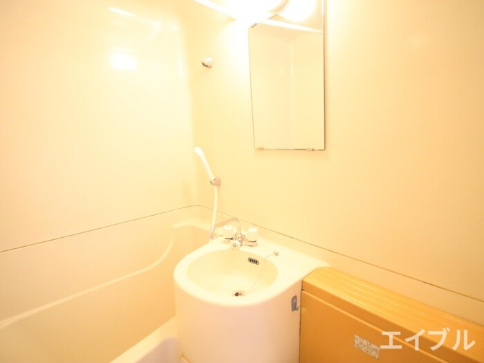 物件内観写真13　(洗面)