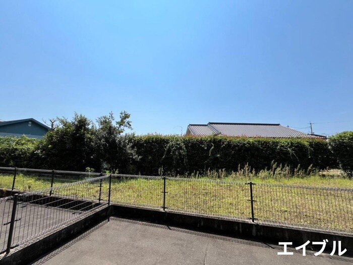 物件内観写真19　(室内からの展望)