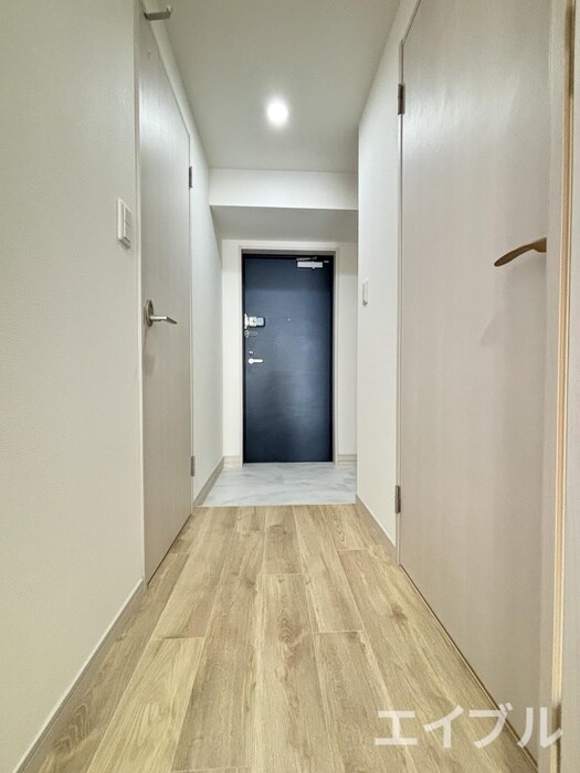物件内観写真16　(廊下)