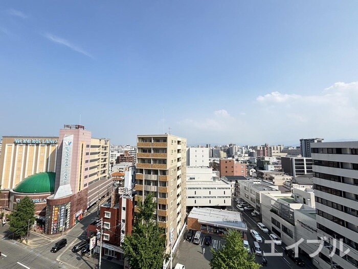 物件内観写真22　(室内からの展望)