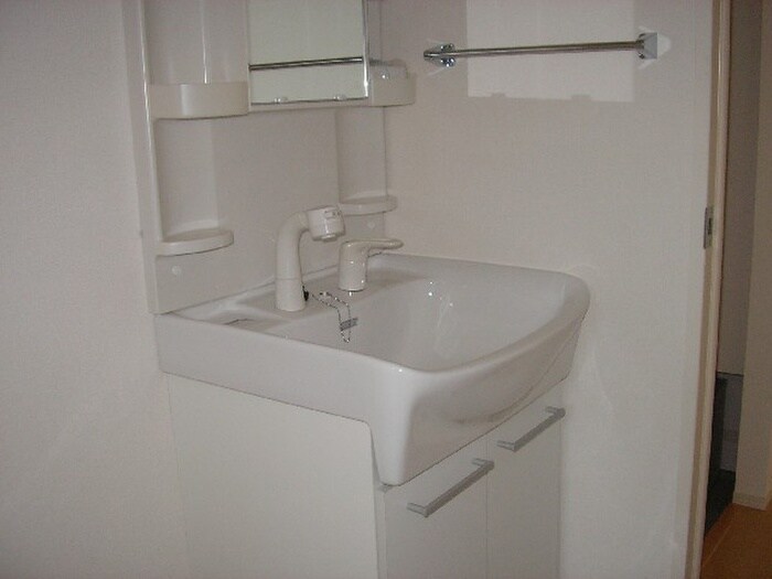 物件内観写真9　(洗面)