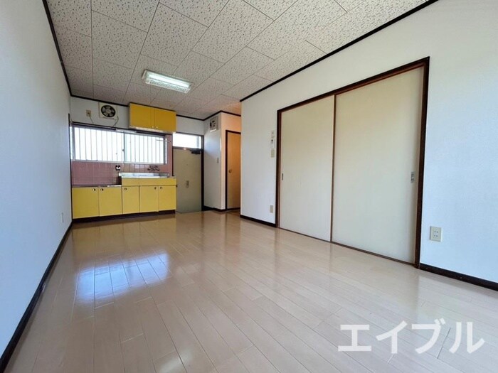 物件内観写真7　(居室)