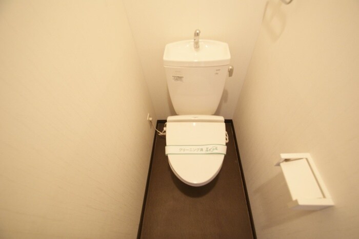 物件内観写真14　(トイレ)