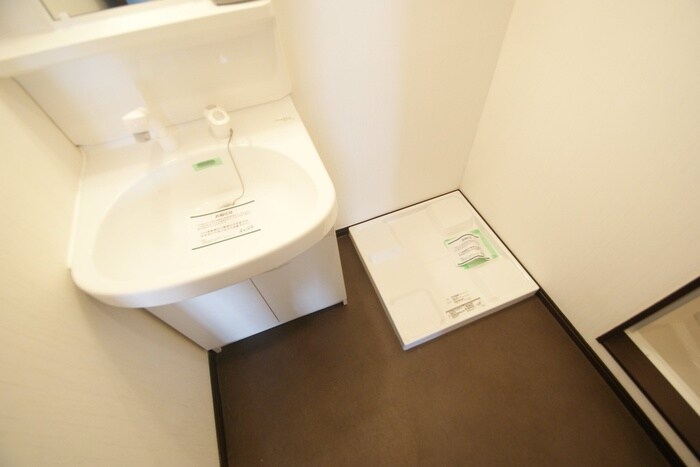 物件内観写真15　(洗濯機置場)