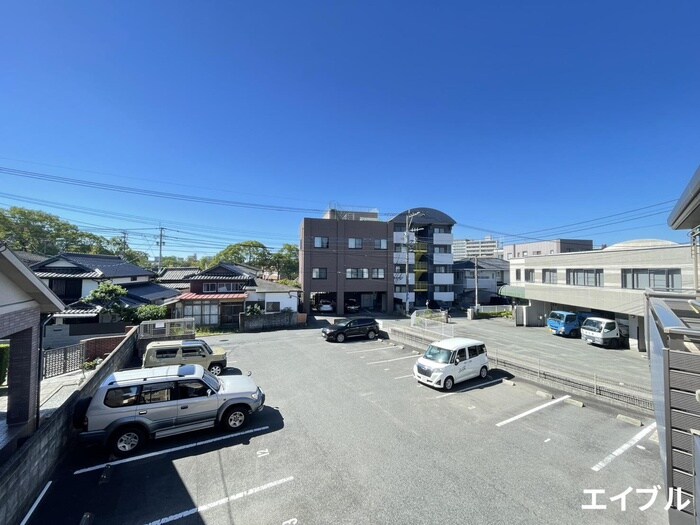 物件内観写真15　(室内からの展望)