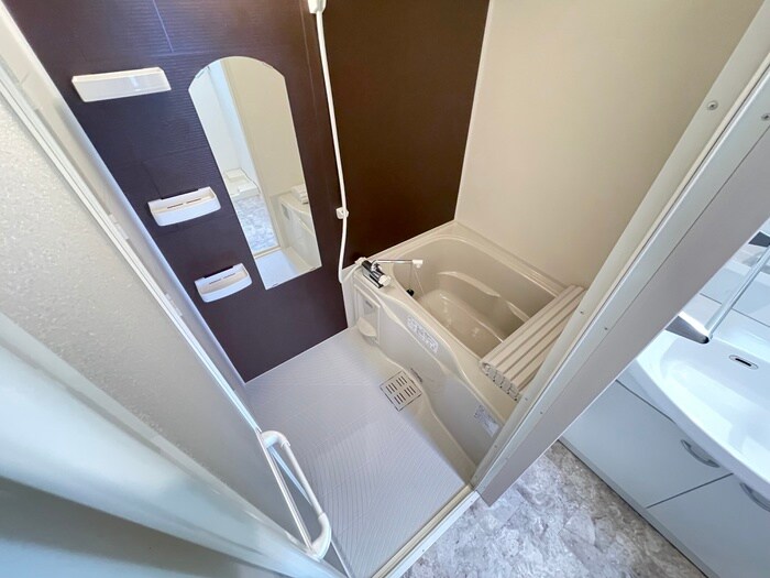 物件内観写真9　(バス／シャワールーム等)