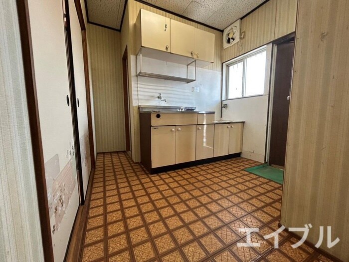 物件内観写真11　(居室)