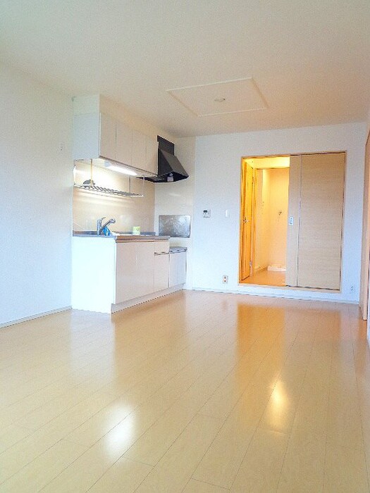 物件内観写真9　(居室)