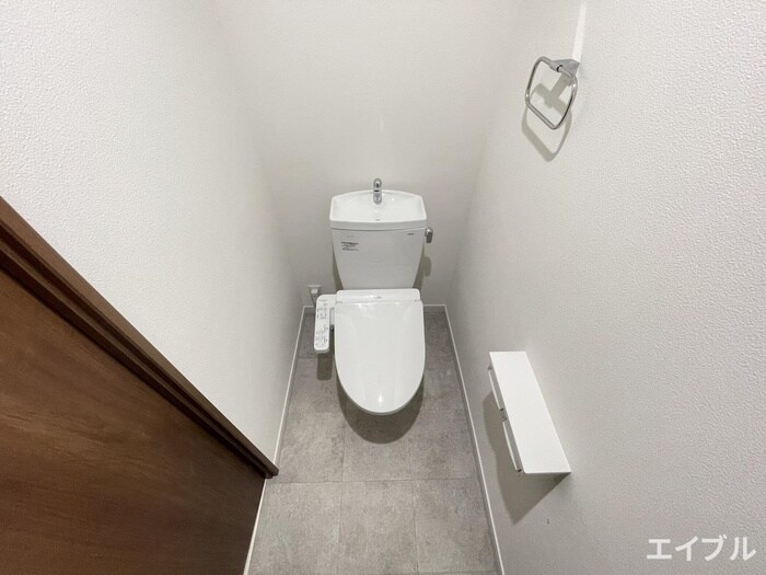 物件内観写真11　(トイレ)