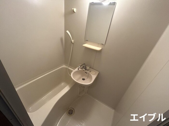 物件内観写真12　(バス／シャワールーム等)