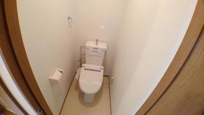 物件内観写真10　(トイレ)