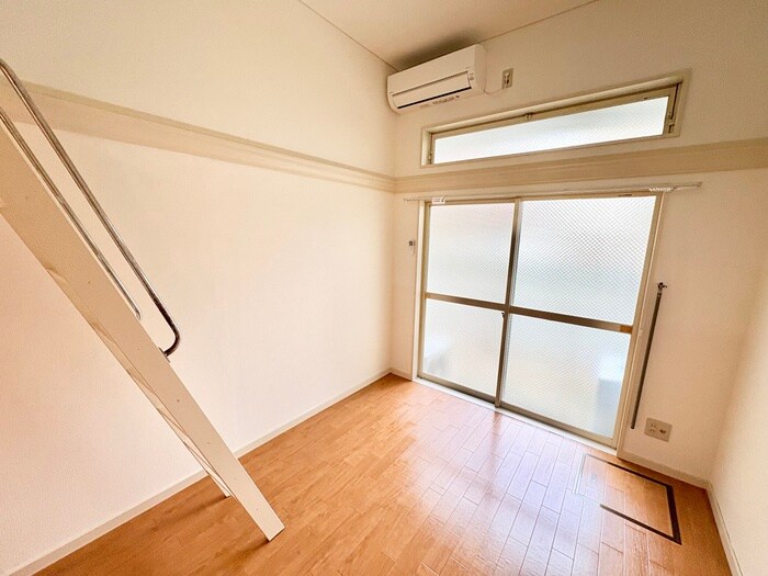 物件内観写真5　(居室)