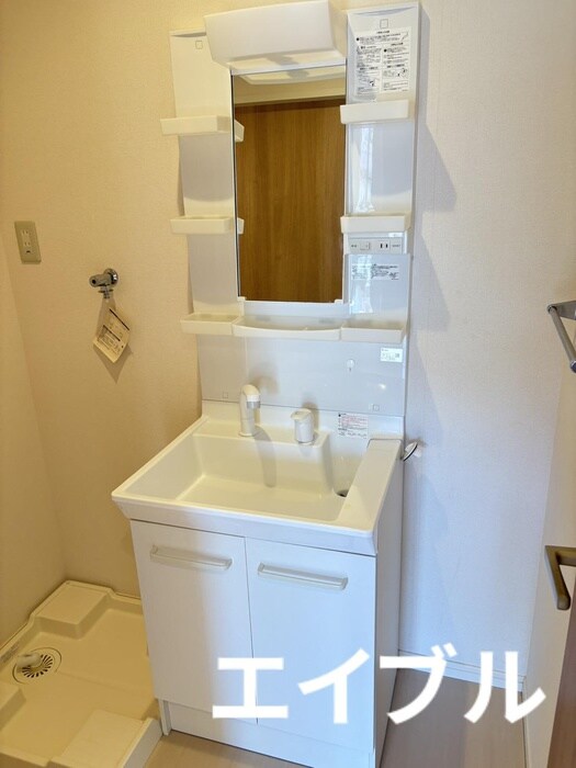 物件内観写真8　(洗面)