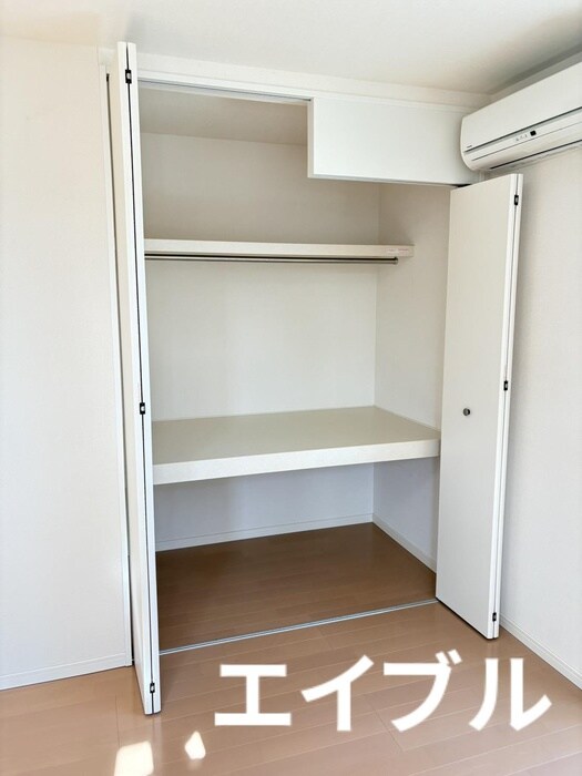 物件内観写真9　(収納)