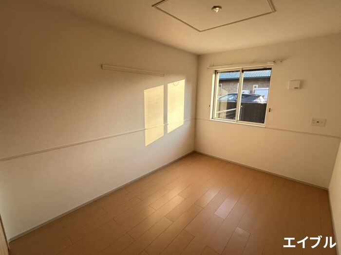 物件内観写真14　(居室)