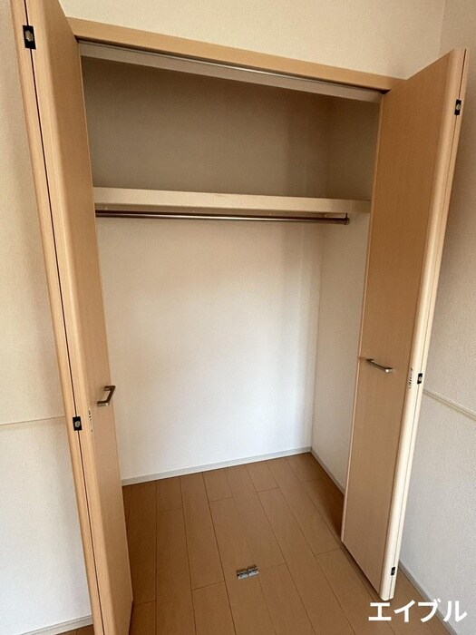 物件内観写真15　(収納)
