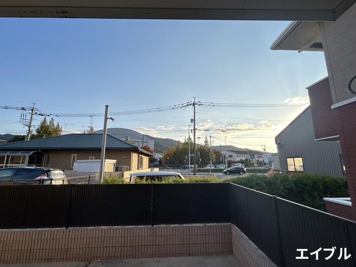 物件内観写真18　(室内からの展望)