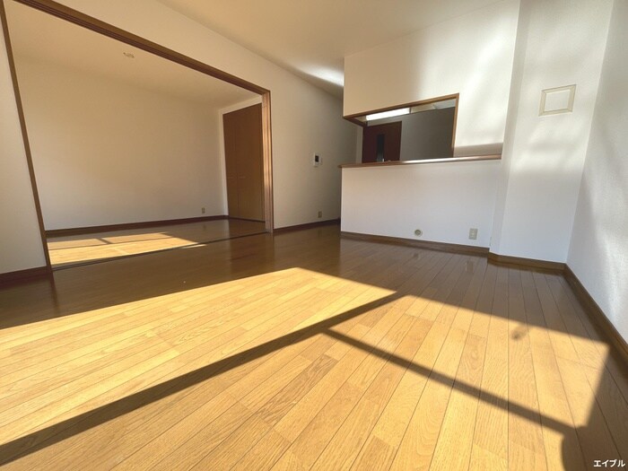 デューク筑紫野の居室