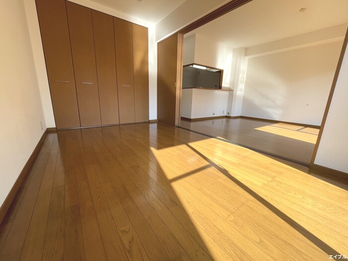 デューク筑紫野の居室