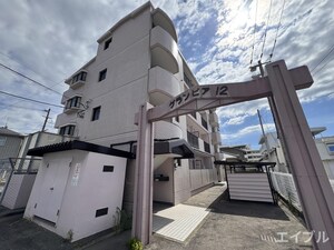 グランピア１２外観写真