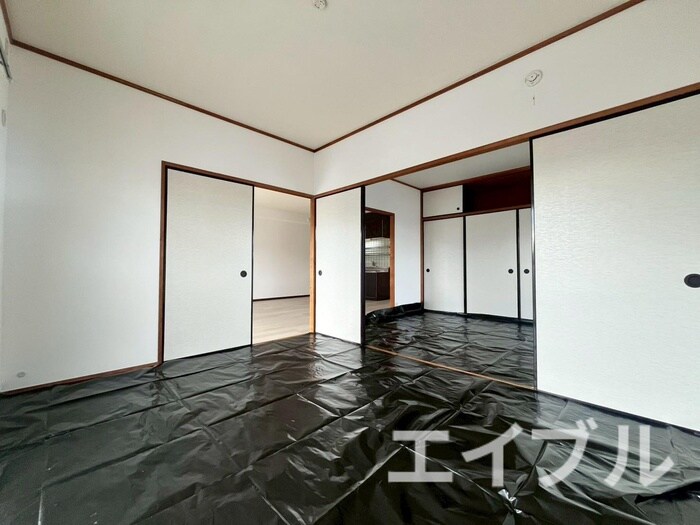 物件内観写真8　(居室)