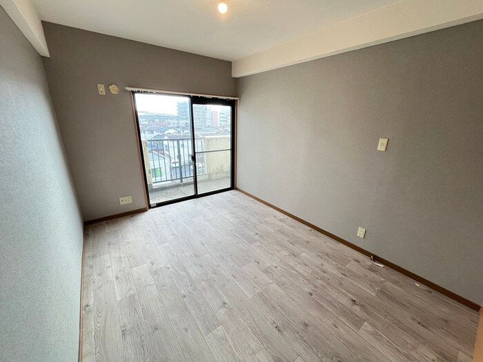 物件内観写真5　(居室)