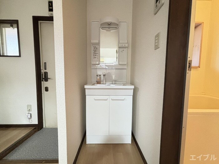 物件内観写真12　(洗面)