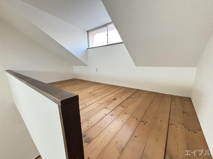 物件内観写真18　(ロフト)