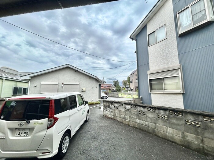 物件内観写真14　(室内からの展望)