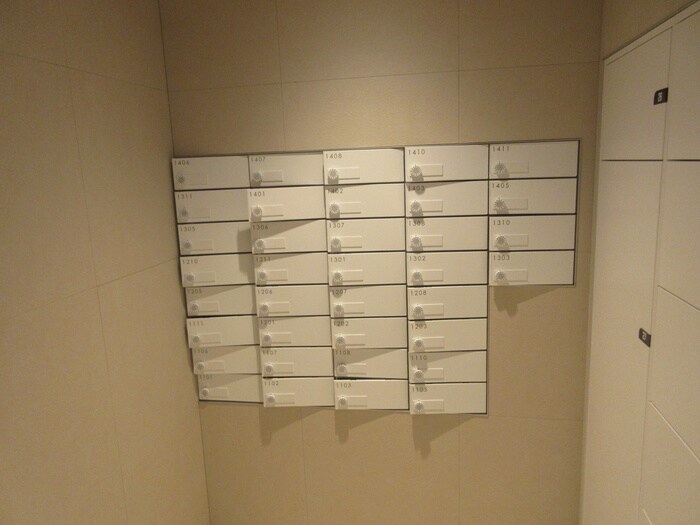 物件外観写真4　(建物設備)