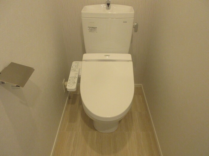 物件内観写真11　(トイレ)