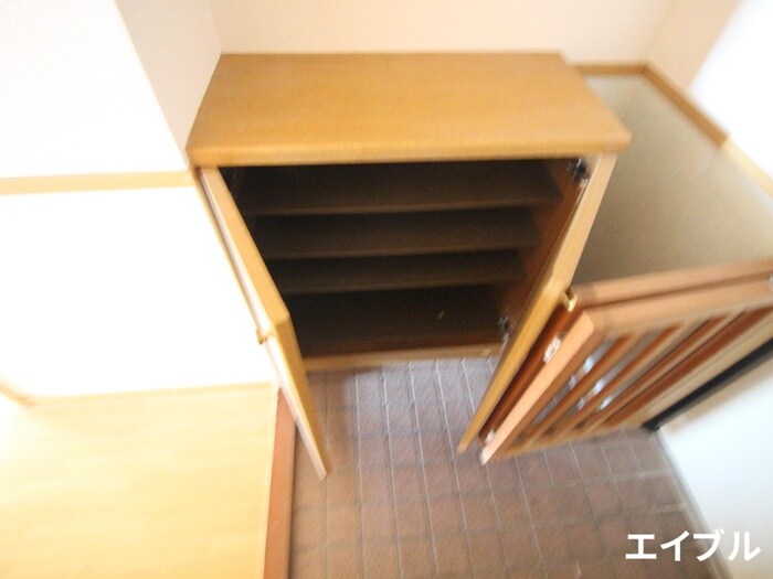 物件内観写真12　(靴箱)