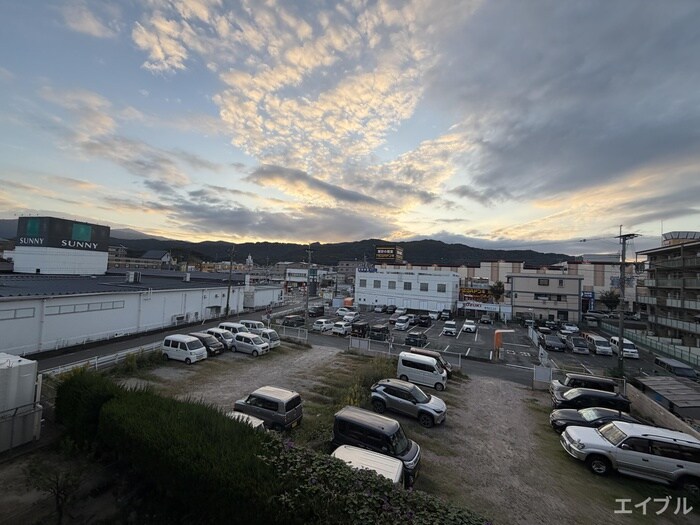 物件内観写真17　(室内からの展望)