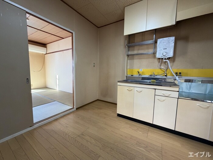 物件内観写真9　(居室)