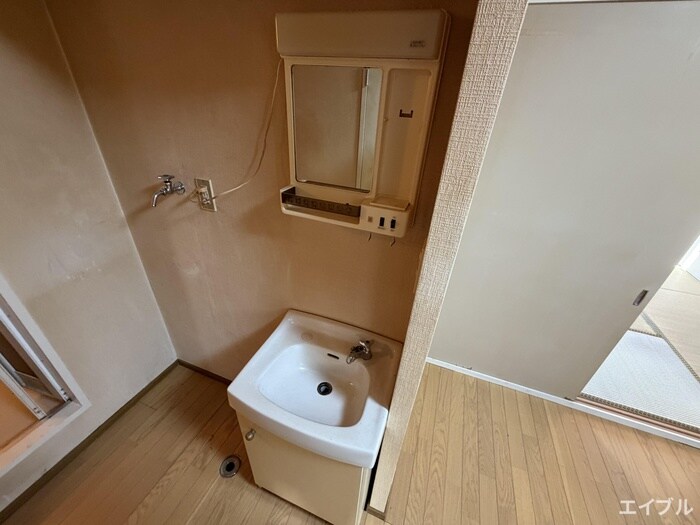 物件内観写真13　(洗面)