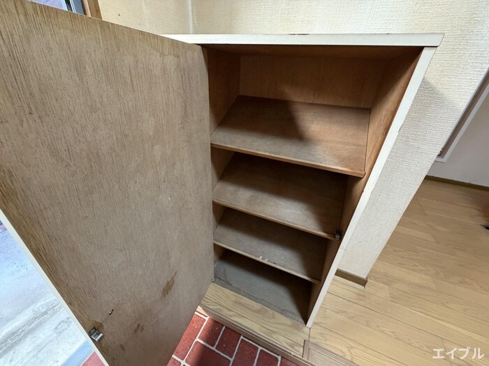 物件内観写真17　(靴箱)