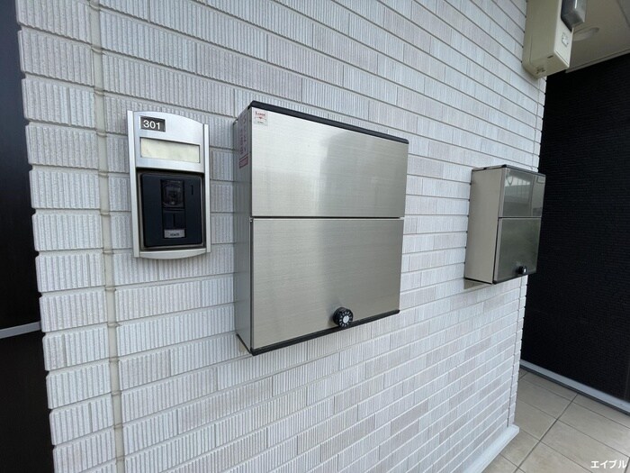 物件外観写真6　(建物設備)