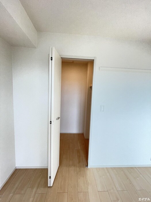 物件内観写真16　(収納)