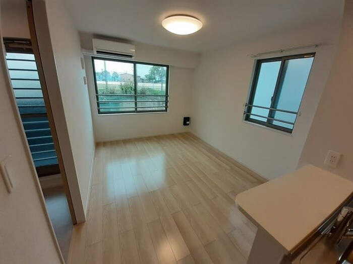 物件内観写真7　(居室)