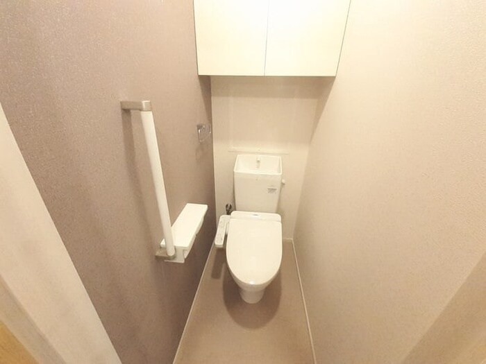 物件内観写真11　(トイレ)