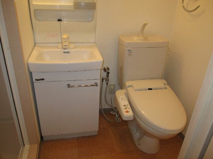 物件内観写真13　(洗面)