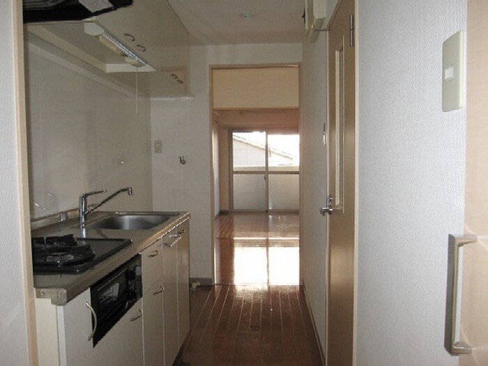 物件内観写真14　(廊下)