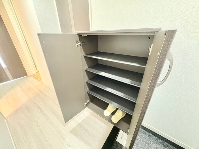 物件内観写真17　(靴箱)