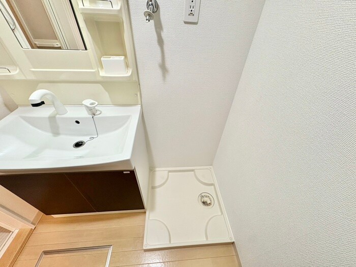 物件内観写真19　(洗濯機置場)