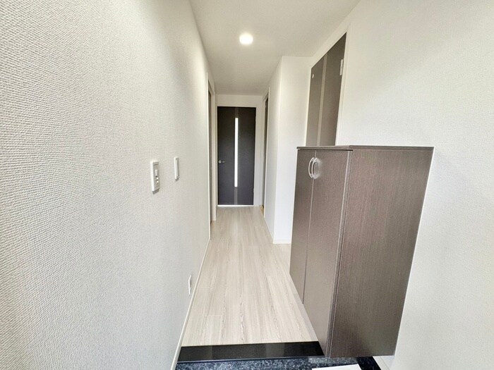 物件内観写真20　(廊下)