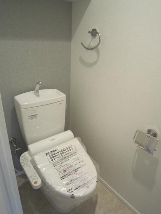 物件内観写真12　(トイレ)