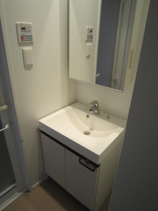 物件内観写真14　(洗面)