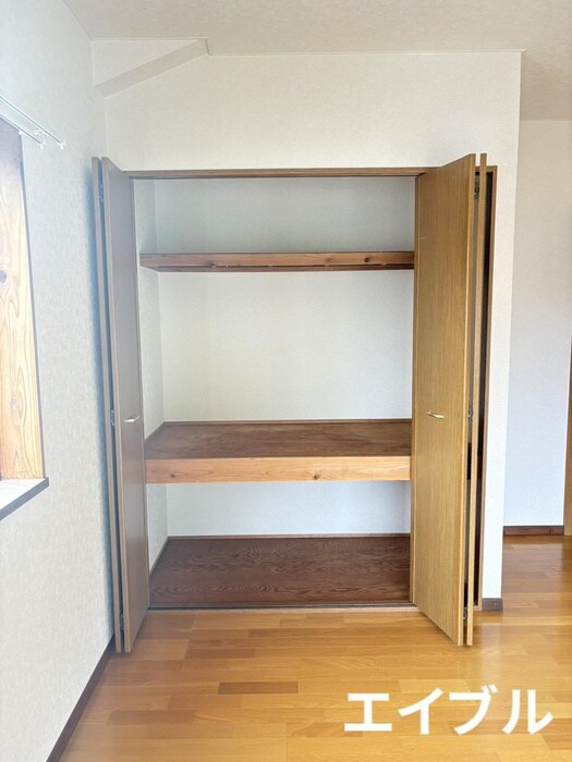 物件内観写真19　(収納)