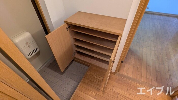 物件内観写真13　(靴箱)