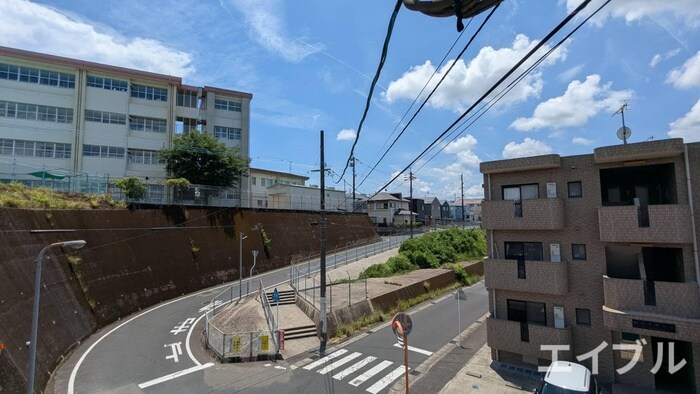 物件内観写真18　(室内からの展望)